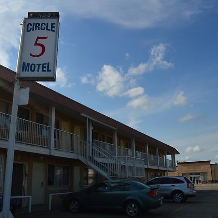 Circle 5 Motel Olds Εξωτερικό φωτογραφία